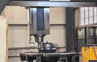 Làm thế nào để gia công giàn CNC quy mô lớn củng cố khả năng cạnh tranh xuất khẩu cho các bộ phận tùy chỉnh? Tangshan Yuexin Machinery phát triển thị trường cung ứng công nghiệp nặng ở nước ngoài thông qua đổi mới quy trình.